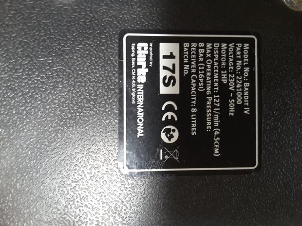 Uk Brand New Clarke Compressor - thumbnail 4