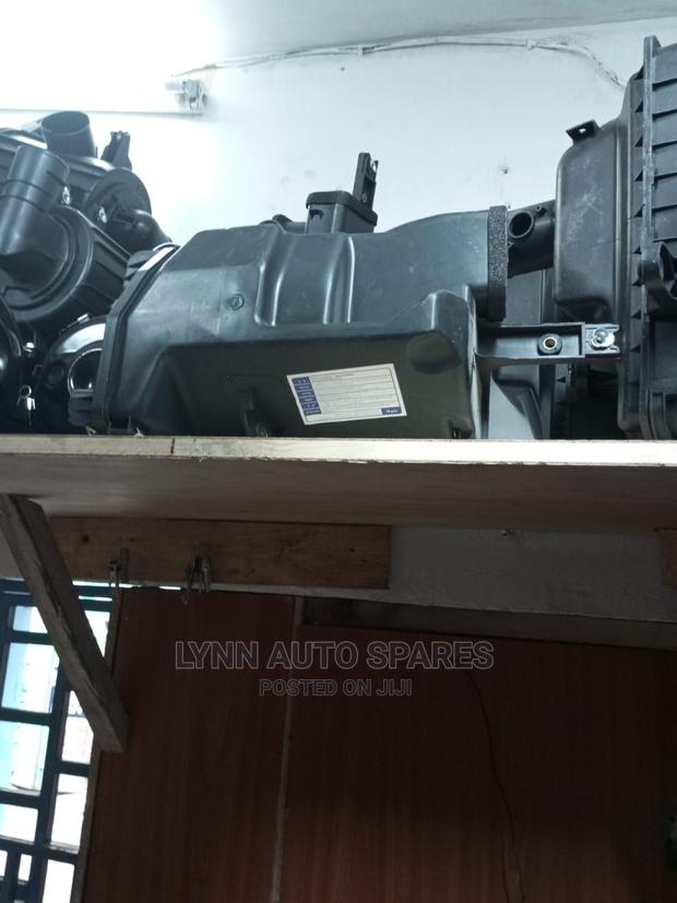 Toyota Hiace 1TR Aircleaner Housing