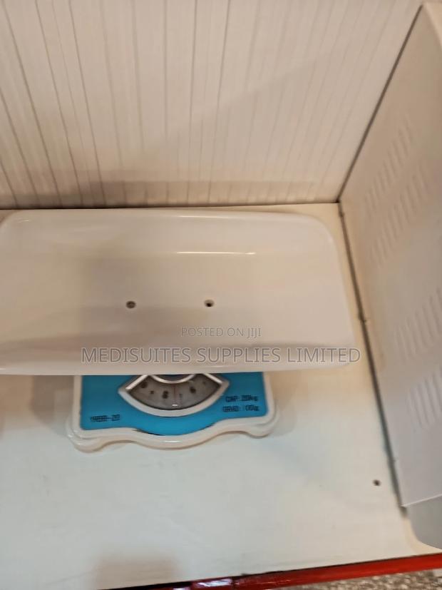 Manual Baby Weighing Scale. - main view