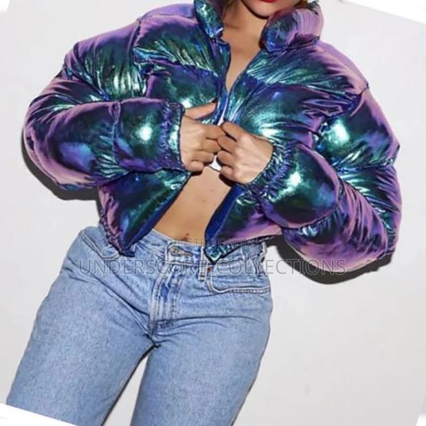 High-End Ladies Crop Top Winter Jackets