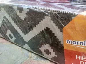 Salaala! Tukuletee 5 X 6 X 8" Heavy Duty Mattresses?