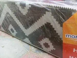 Salaala! Tukuletee 5 X 6 X 8" Heavy Duty Mattresses?
