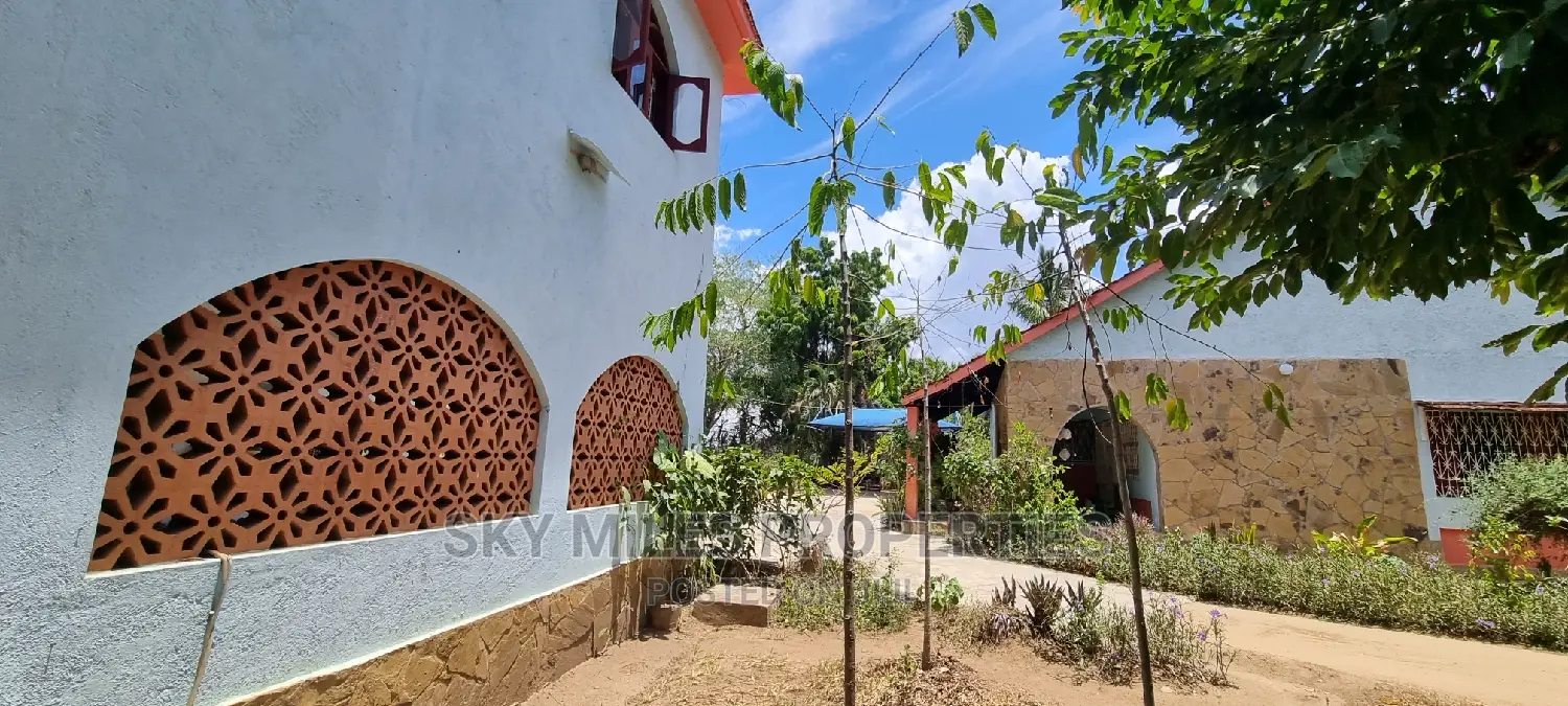 7bdrm Maisonette in Aloo Drive, Mtwapa for Sale
