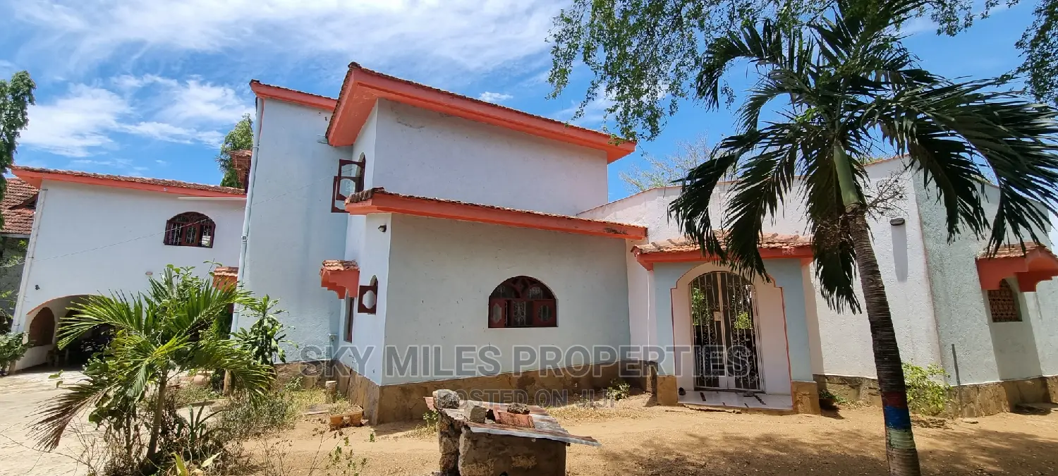 7bdrm Maisonette in Aloo Drive, Mtwapa for Sale