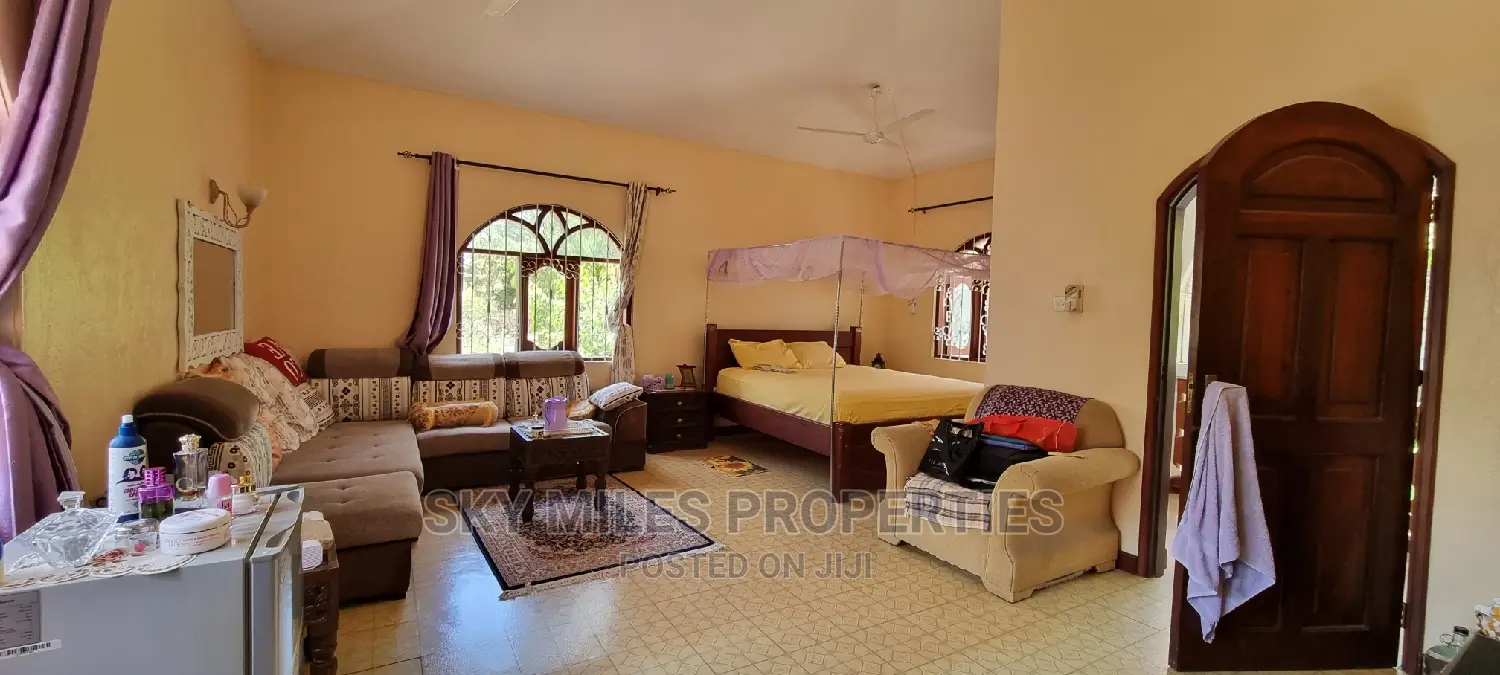 7bdrm Maisonette in Aloo Drive, Mtwapa for Sale