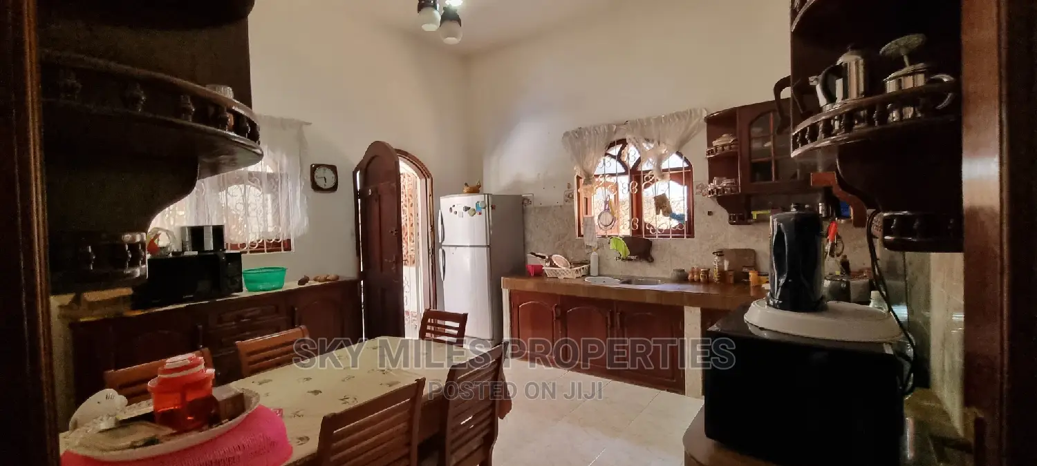 7bdrm Maisonette in Aloo Drive, Mtwapa for Sale