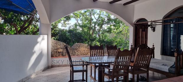 Beach View Studio Apartment Available for Holiday Booking. - thumbnail 4