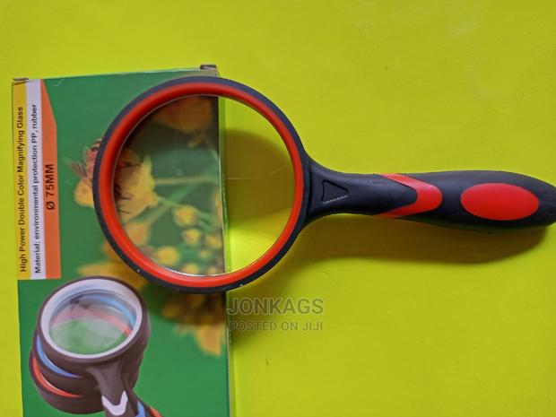 75mm Magnifying Glass - thumbnail 3