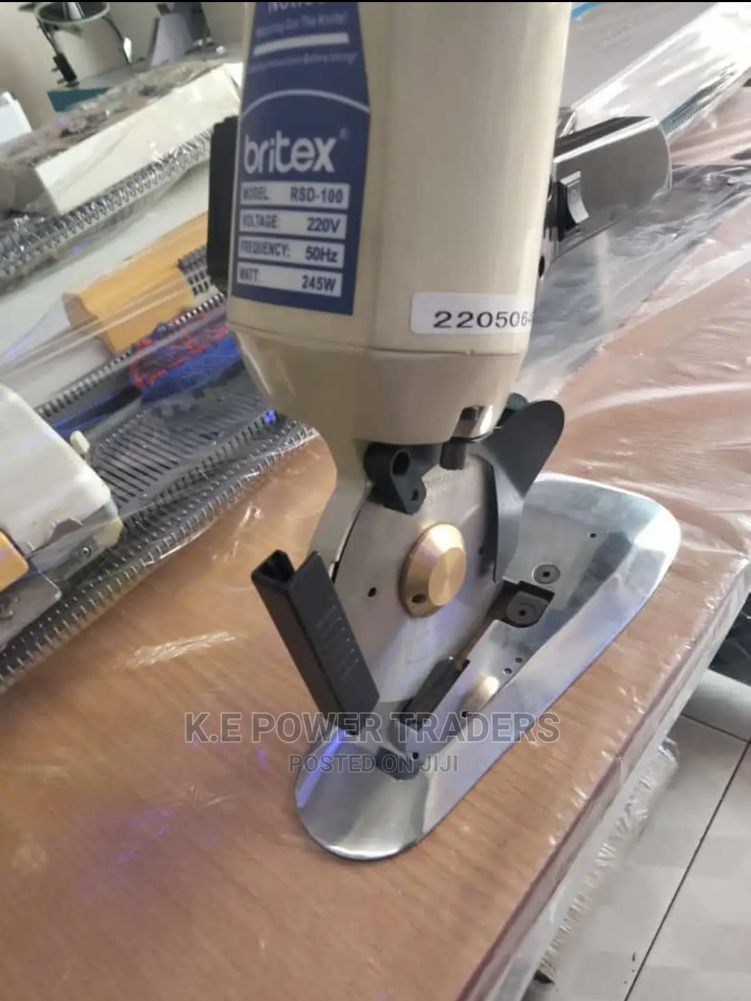 Fabric Cutters/ Cloth Cutter