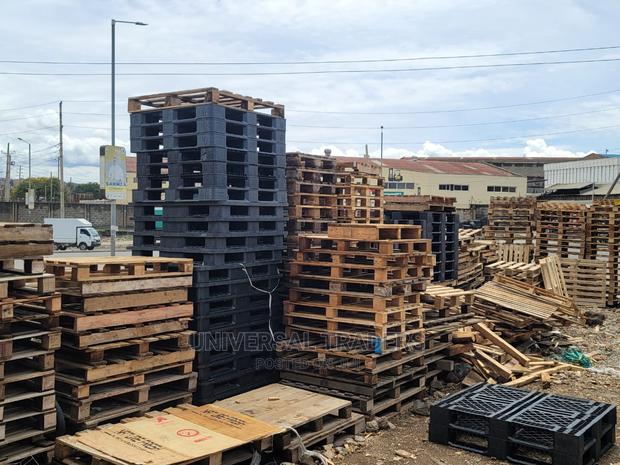 All Pallets Types (Wood Plastic)