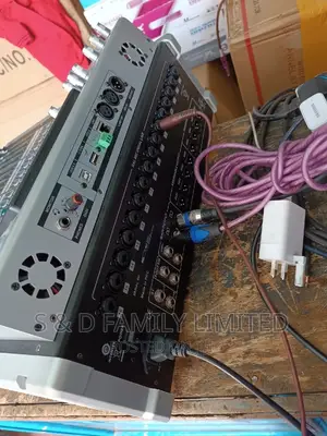 Soundcraft T20 Digital Mixer