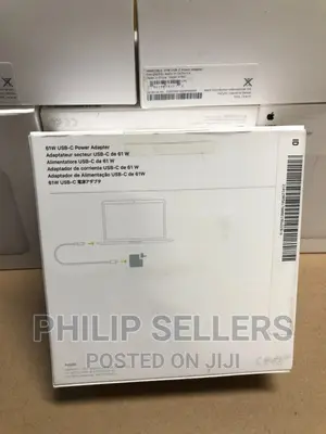 Genuine Apple 61W USB-C Macbook Pro Air Power Adapter Ch