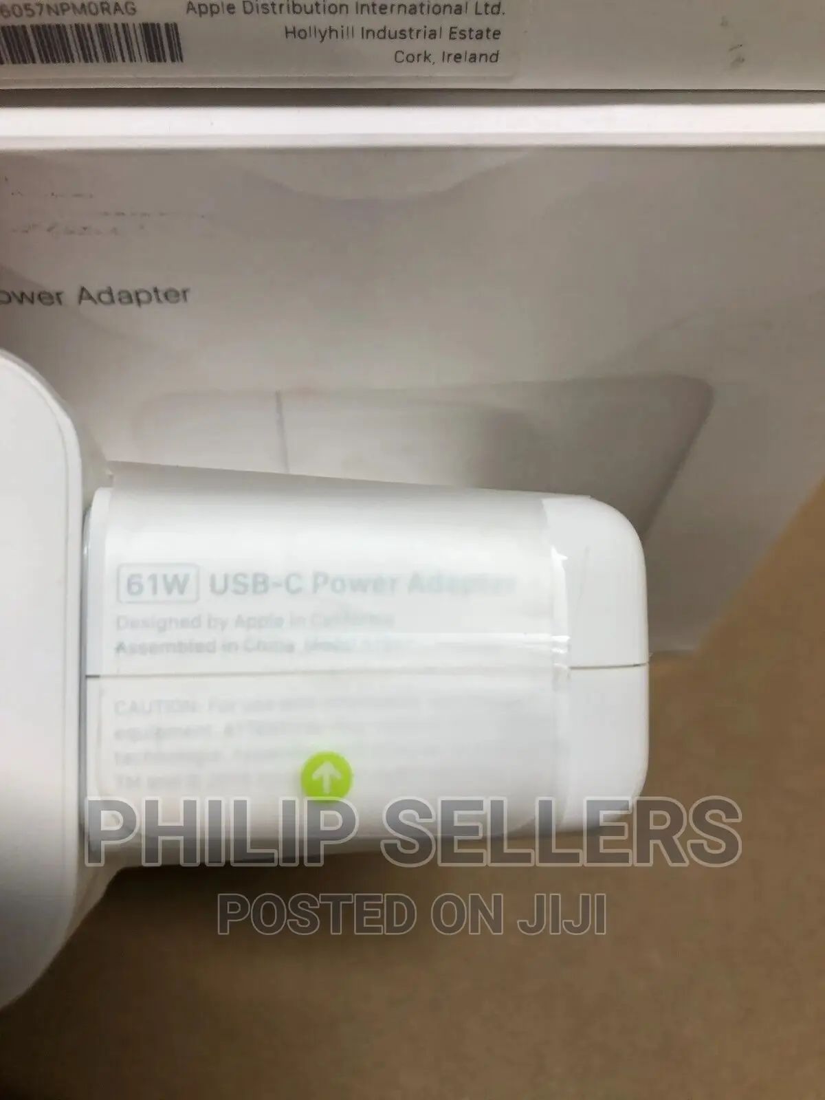 Genuine Apple 61W USB-C Macbook Pro Air Power Adapter Ch