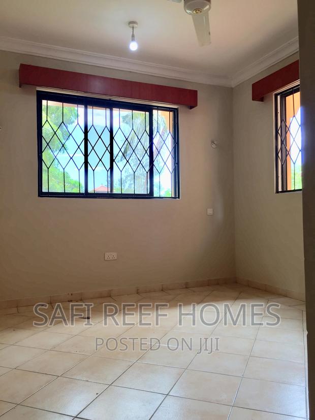 3bdrm Apartment in Nyali for rent - thumbnail 11