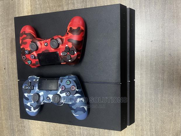 Playstation 4 Chipped (One Tb 19 Games)