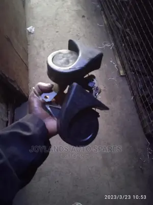 Harrier Horns