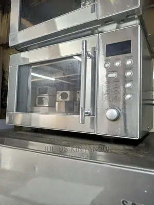 Microwave Oven