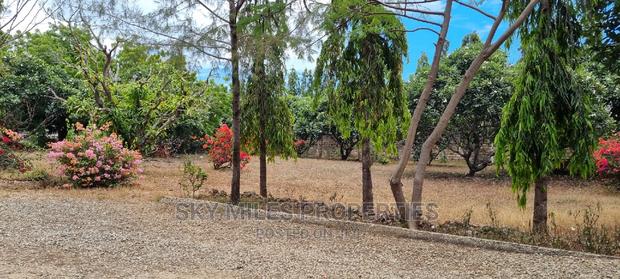 Nyali Links Road,Commercial Land on Sale. - thumbnail 7