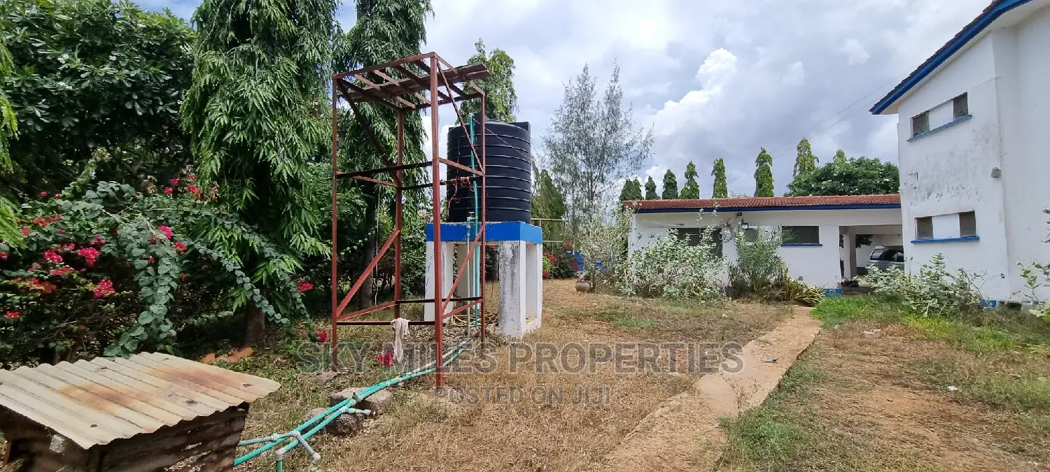 Nyali Links Road,Commercial Land on Sale.