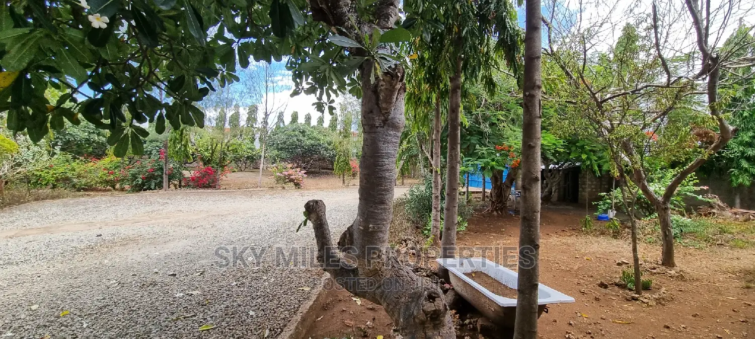 Nyali Links Road,Commercial Land on Sale.