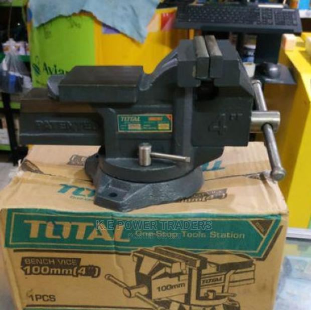 Heavy Duty 100mm / 4" Bench Vice - main view
