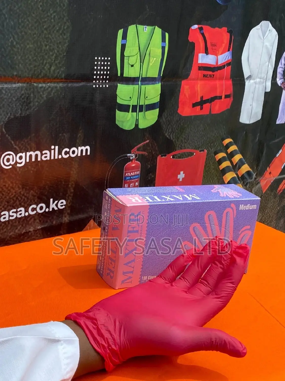 Red Nitrile Gloves