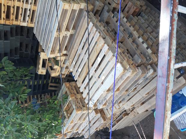 Wood Pallets- Gx8 - main view