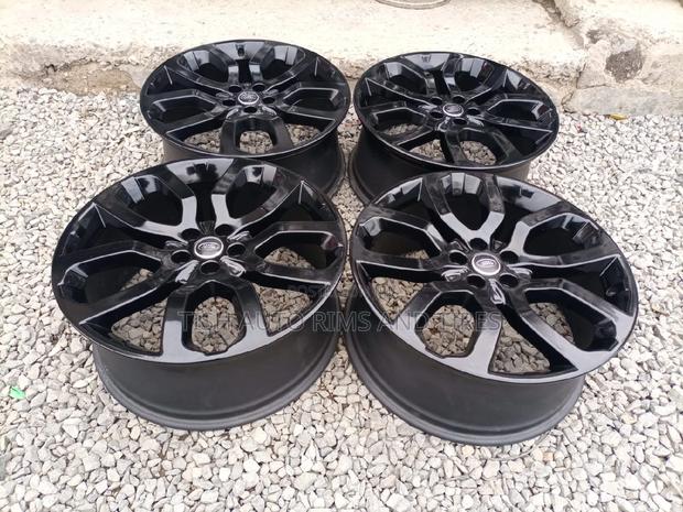 Ex Uk Range Rover Sport, Discovery,Voque 22 Inch Rims Set