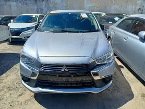 Mitsubishi RVR 2017 Silver