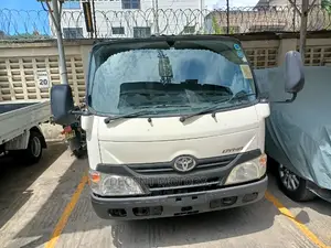Toyota Dyna 4c