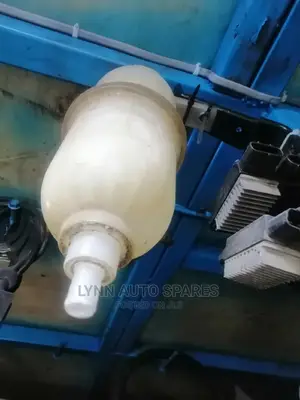 Toyota Hilux Vigo Radiator Bottle Jar