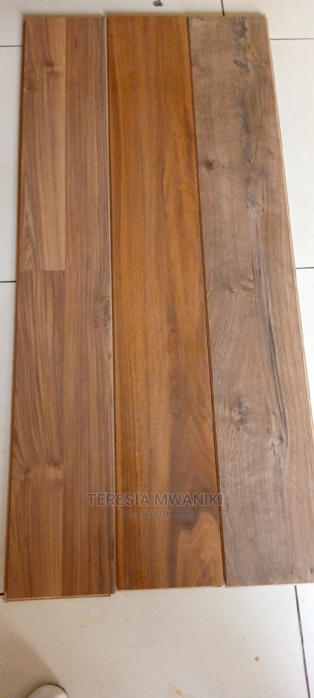 8mm Laminates Flooring - main view