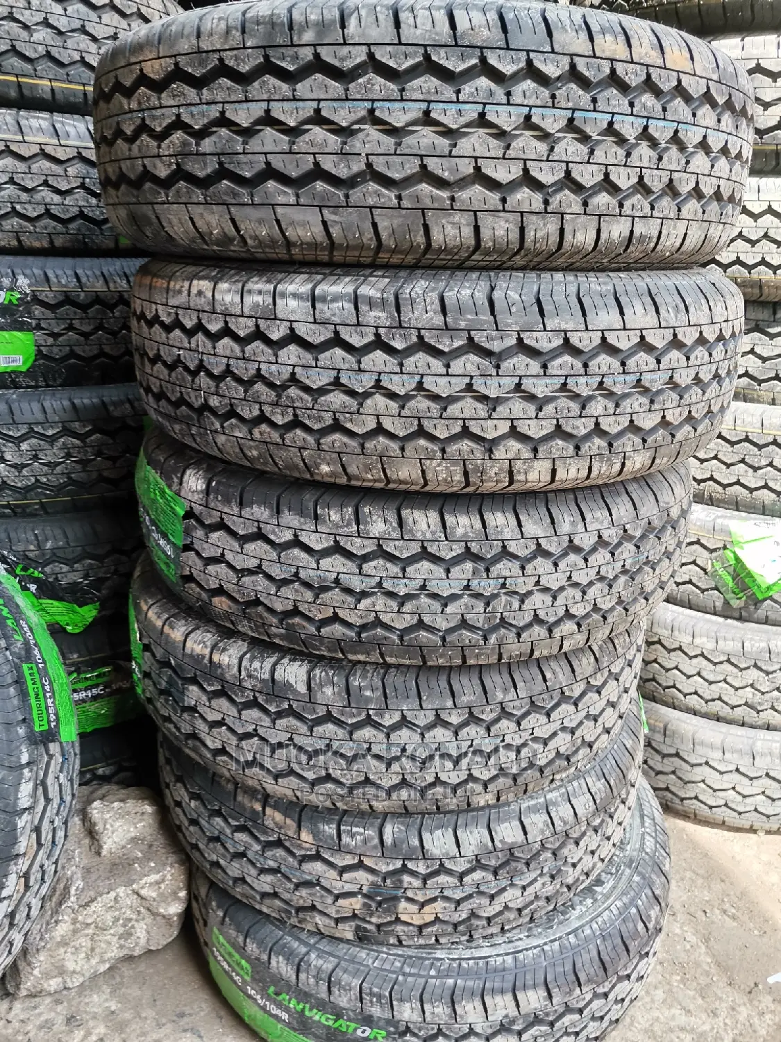 195R15C Lanvigator Tyre (8pr