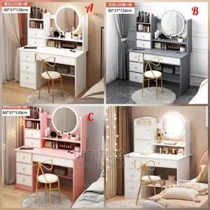 Minimalist Make-Up/Dressing Table
