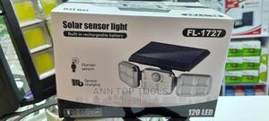 Solar Sensor Streetlight With 3bulb - main view