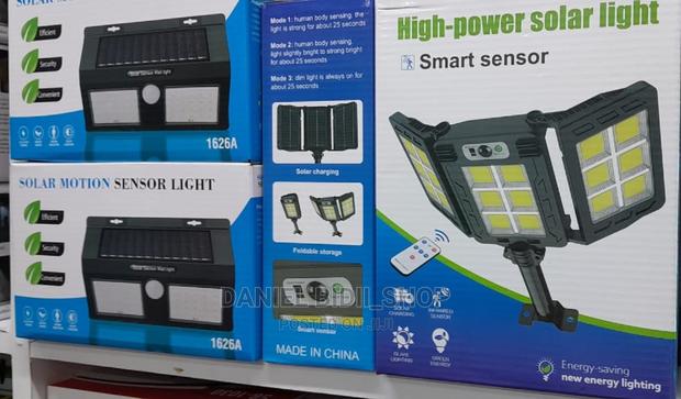 High-Power Solar Light With Smart Sensor - main view