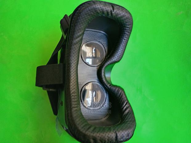 Virtual Reality Glasses for Smartphones - thumbnail 2