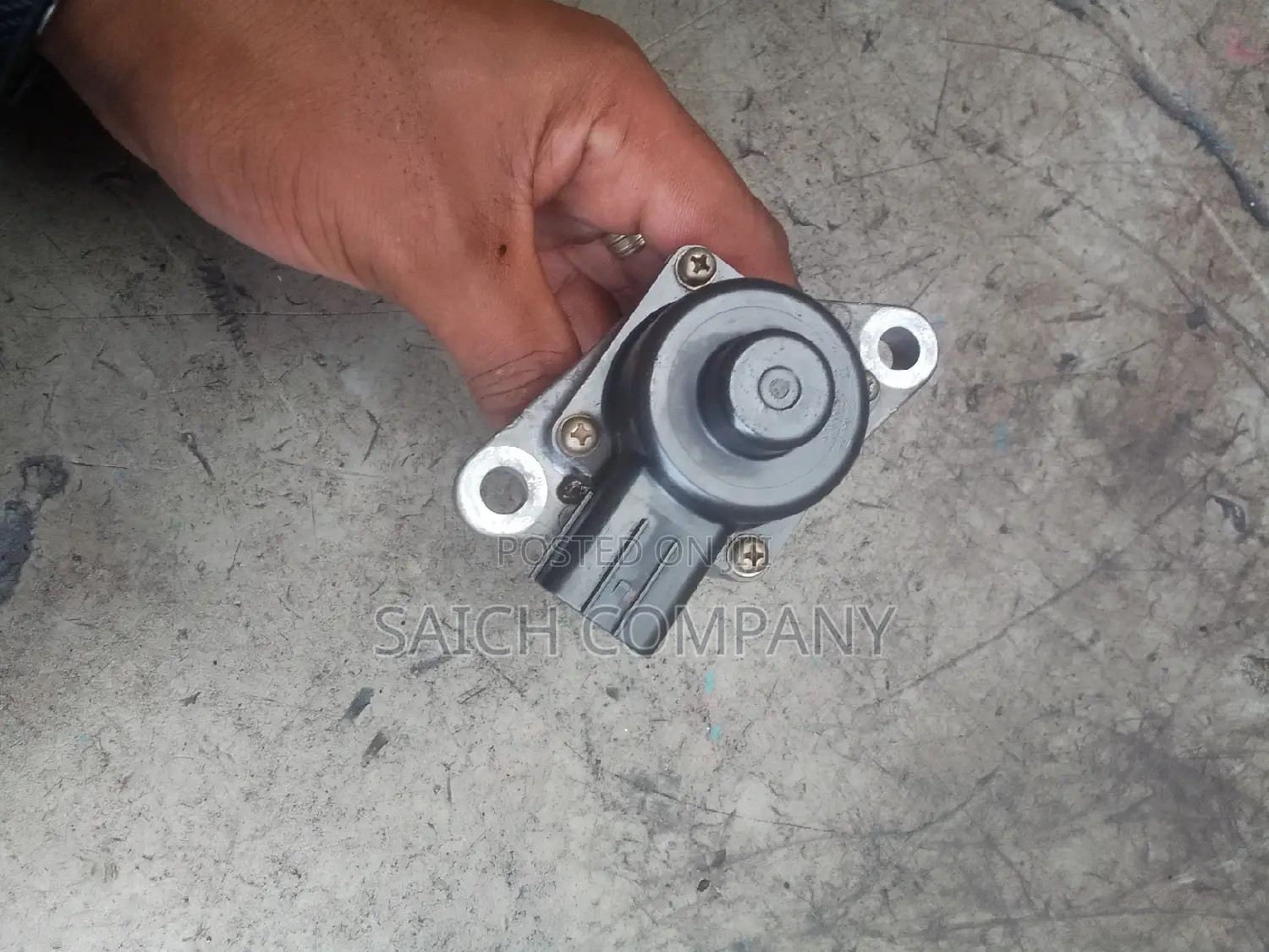 CR12 Engine EGR Valve