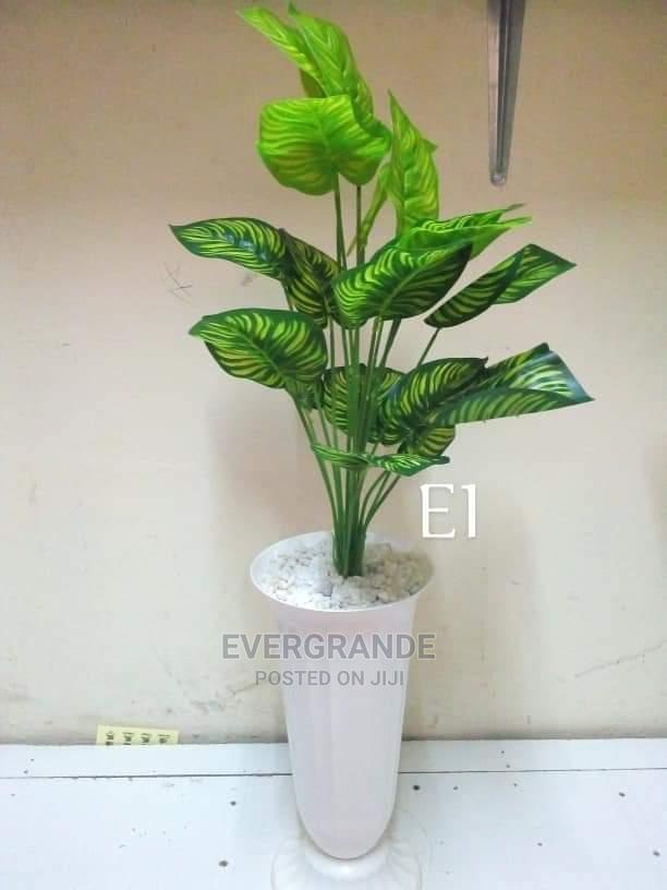 Affordable Green Plants Artificial Flowers
