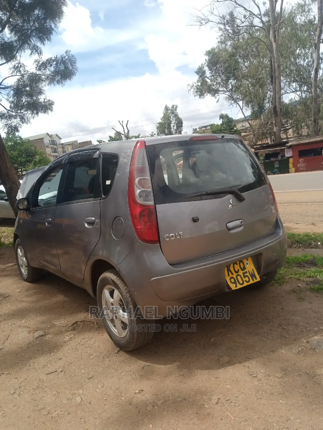 Mitsubishi Colt 2010 Silver