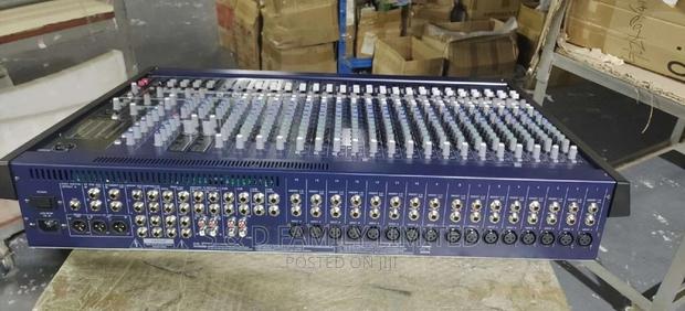 Yamaha MG24 Plain Mixer - thumbnail 3