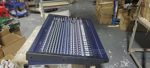 Yamaha MG24 Plain Mixer - thumbnail 4