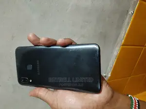 Samsung Galaxy A30 64 GB Black