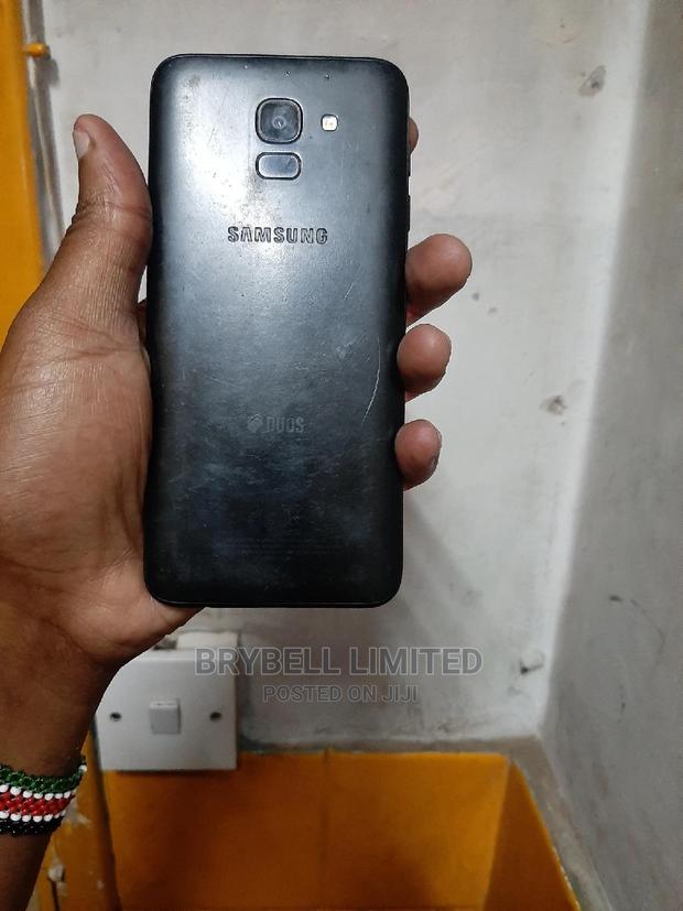 Samsung Galaxy J6 32 GB Black - main view