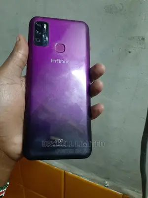 Infinix Hot 9 Play 32 GB Purple