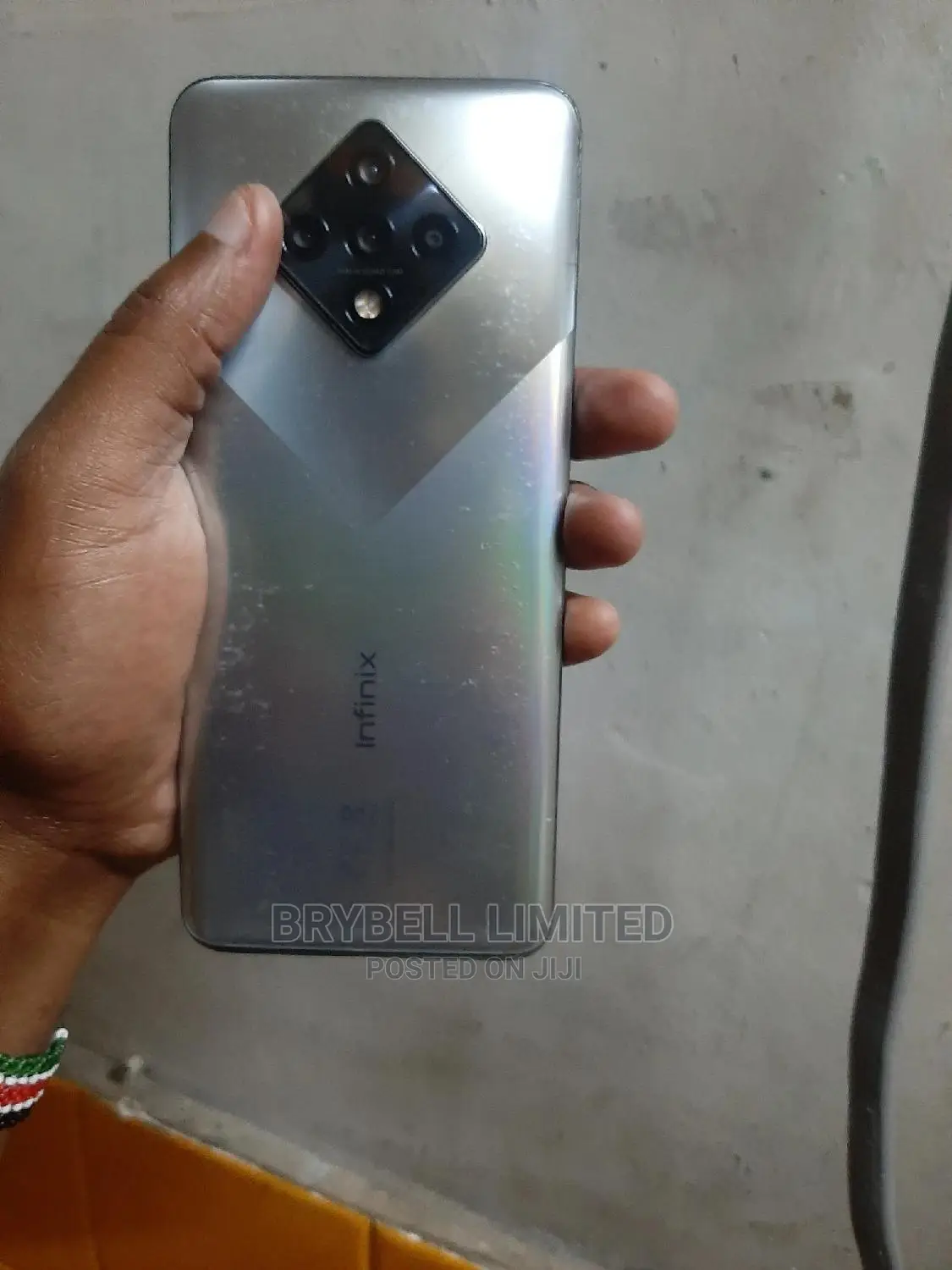 Infinix Zero 8 128 GB Silver