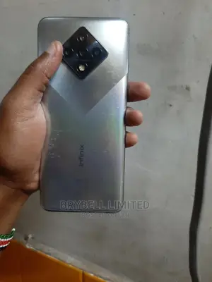 Infinix Zero 8 128 GB Silver