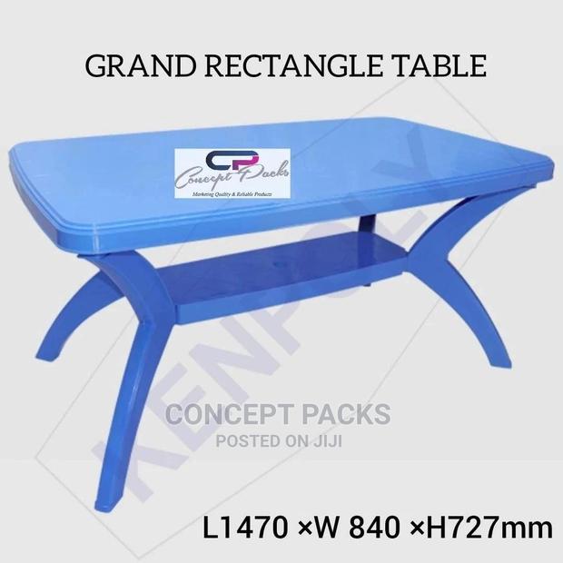 Grand Rectangle Table - main view