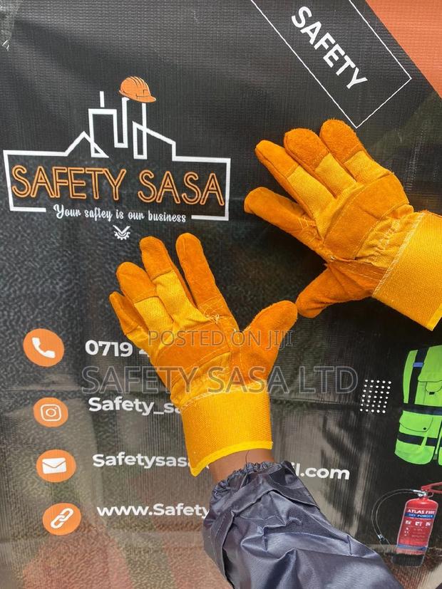 Leather Gloves Short Size - thumbnail 4