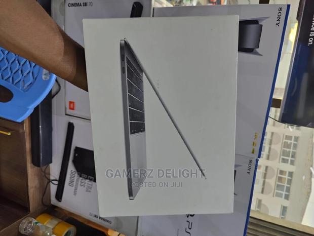 Laptop Apple MacBook Pro 2017 8GB Intel Core I5 SSD 256GB - thumbnail 2